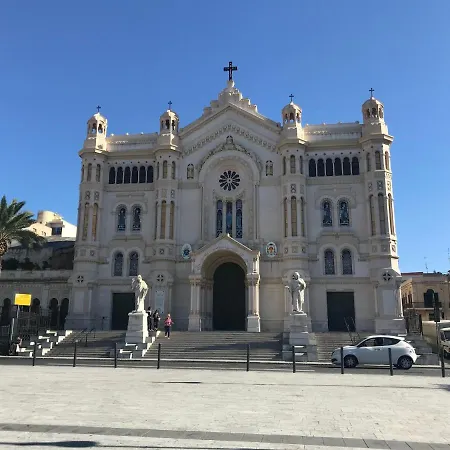 Casa Duomo Balcone Sullo Stretto Reggio di Calabria